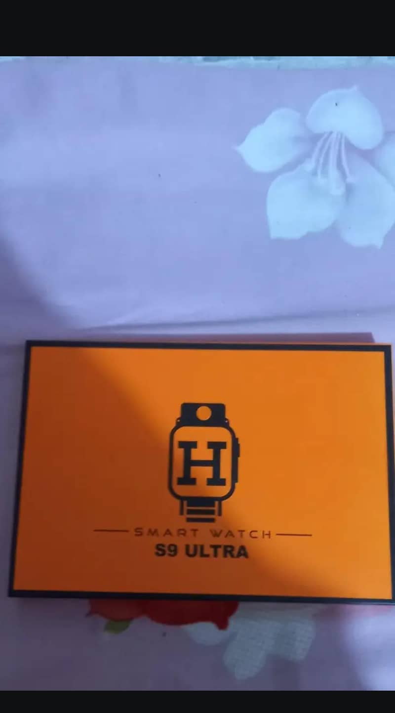 2 smartwatch totulife storm v and S9 ultra watch 1