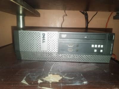 I am selling ma Dell pc complete set brand new condition