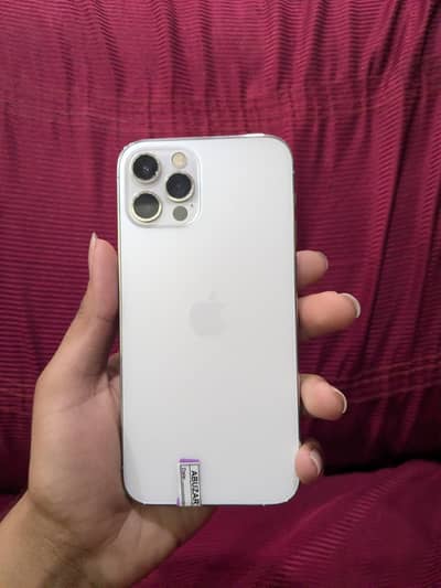 iPhone 12 pro.      128 gb