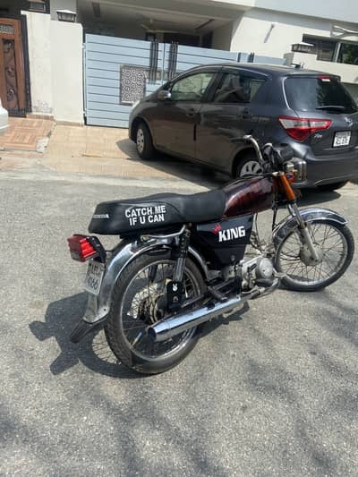 Honda 70 for sale plz contact me