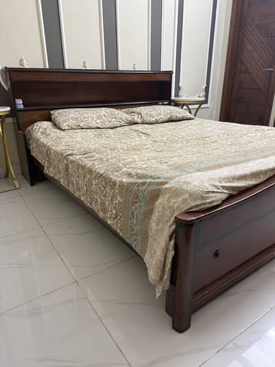 Pure high quality Bed with mattres