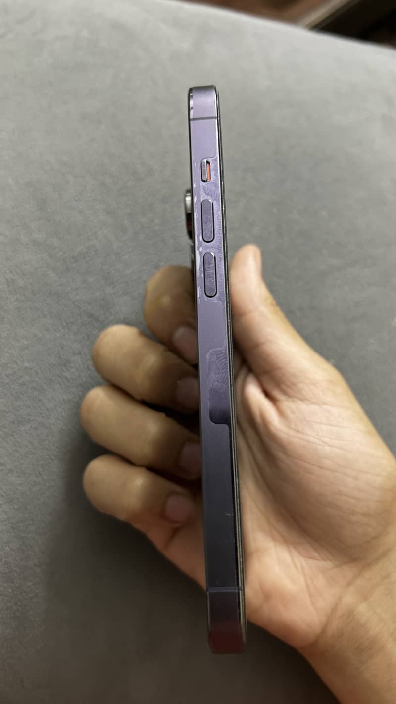 IPHONE 14 PRO 2