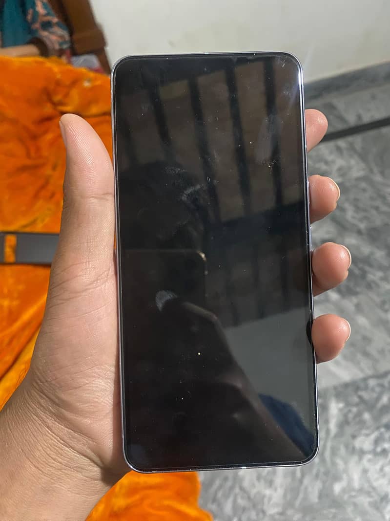 google pixel 8 pro 3