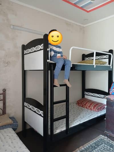 Bunk bed for kids