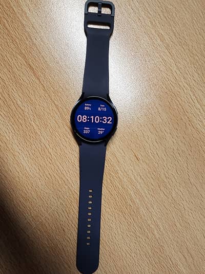 Samsung Galaxy Watch-6 (40mm) for Sale-