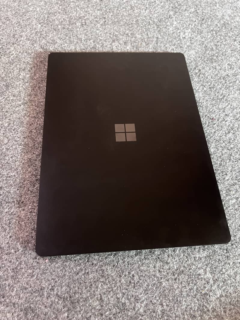 Surface Laptop 5 i5 12th gen ddr5 ram 0