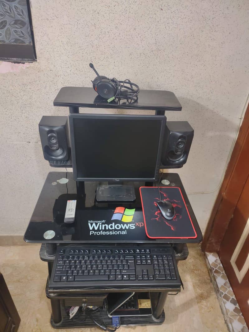 Computer PC with Trolley 1