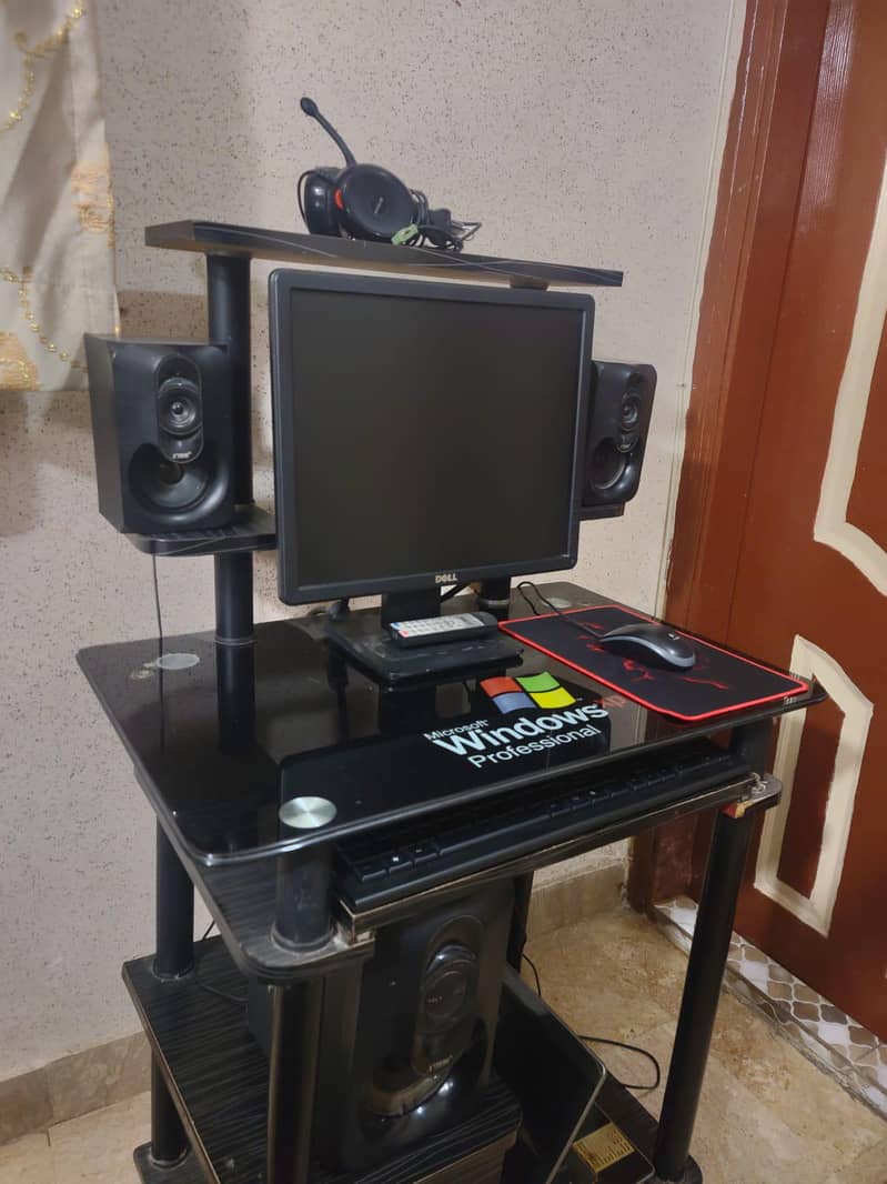 Computer PC with Trolley 5