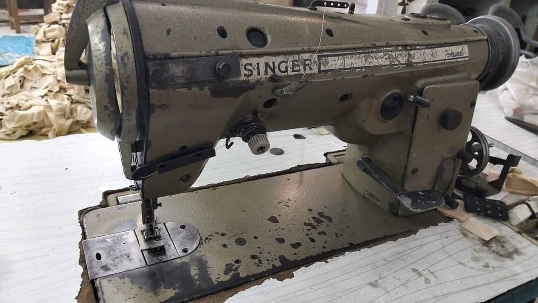Singer Sewing machine 1