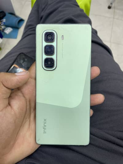 Infinix hot 50 pro+