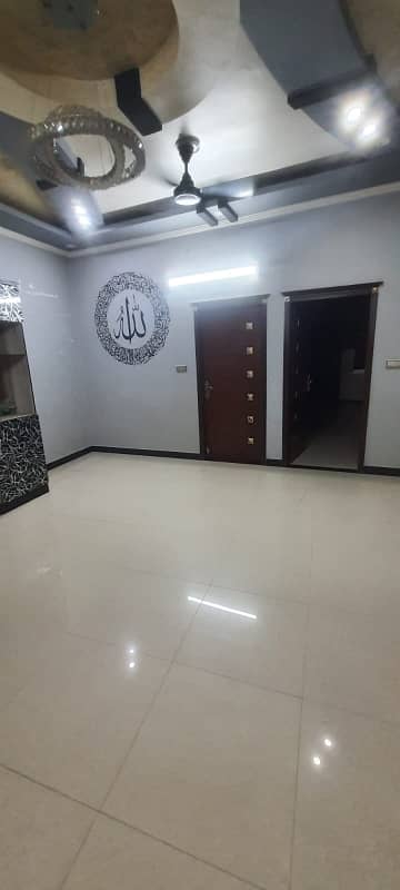 Stunning Prime Location 1600 Square Feet Flat In CP Barar Society Available