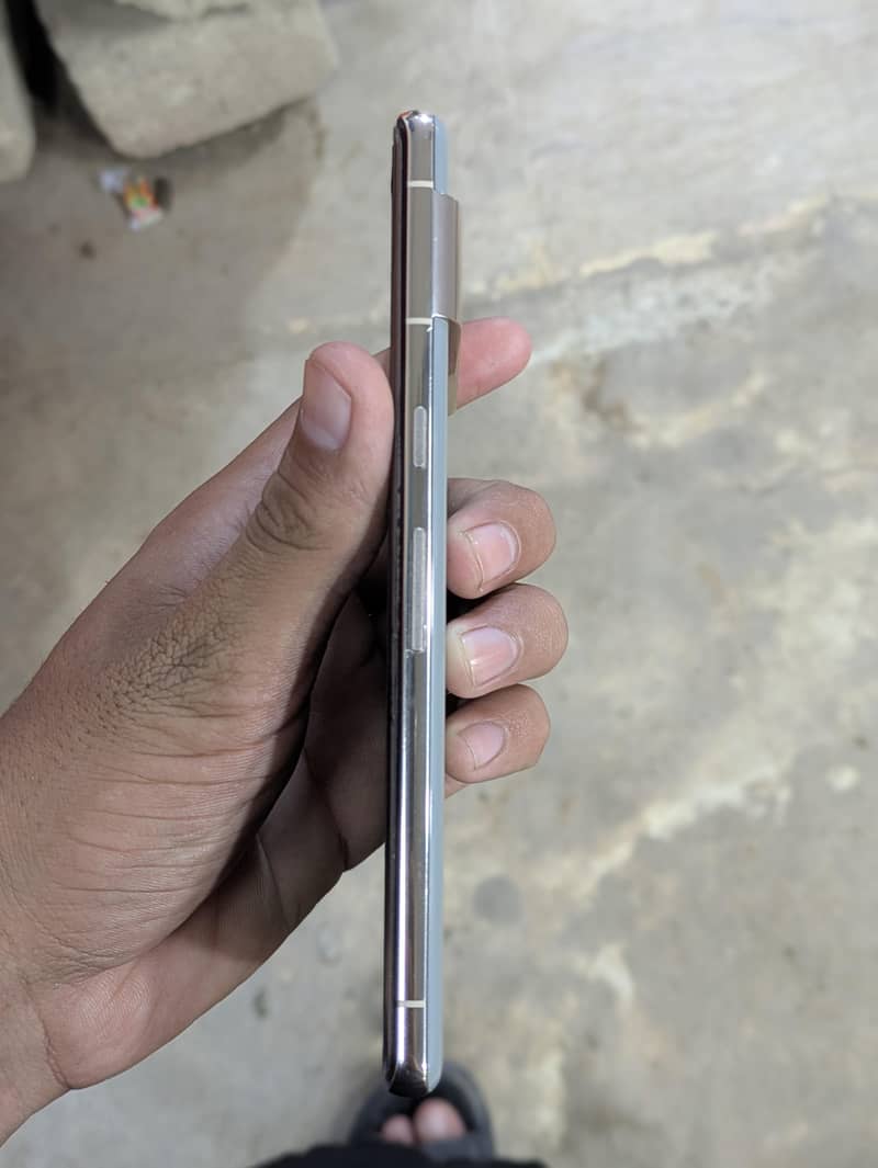 Google pixel 7 pro 3