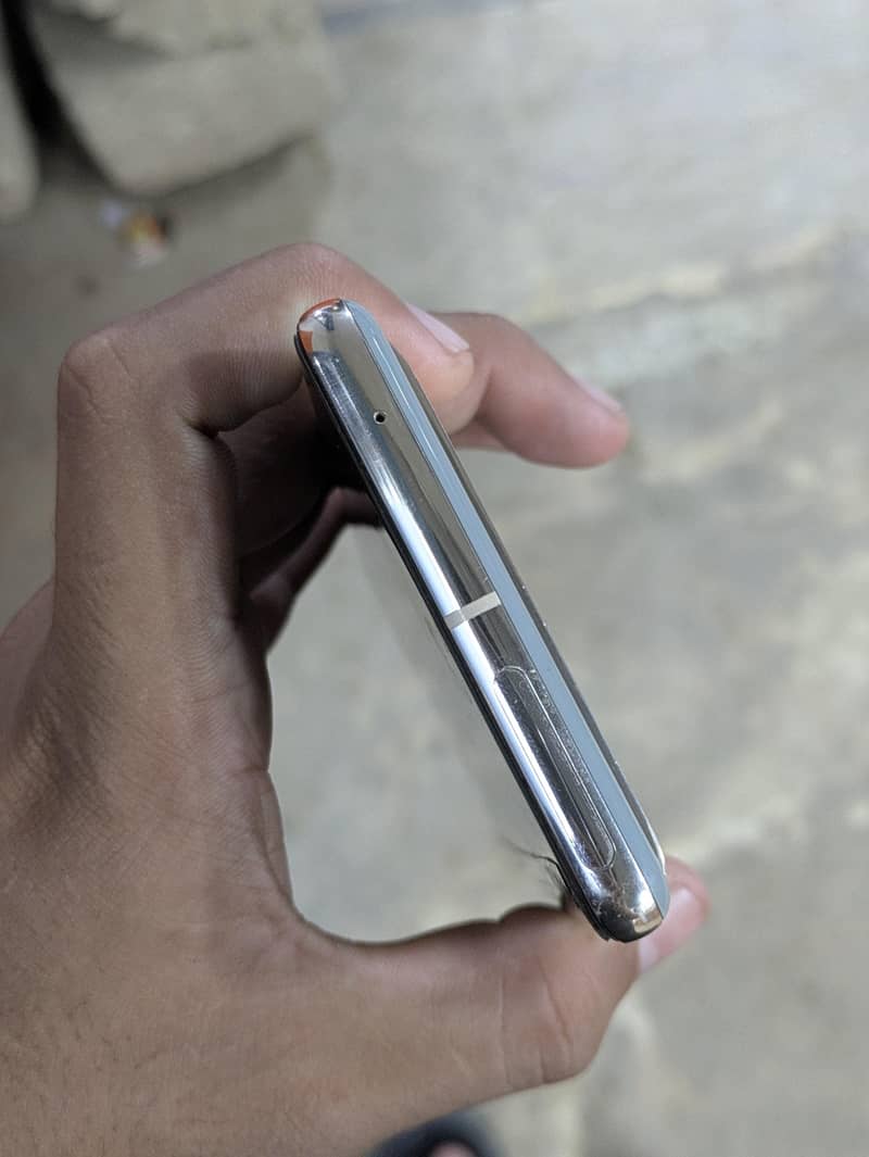 Google pixel 7 pro 4