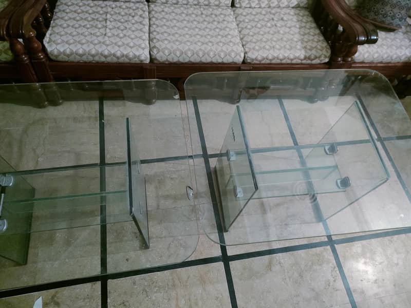 2 mirror tables 1