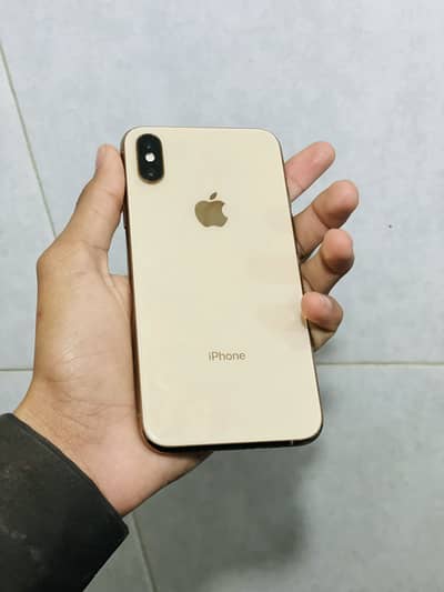 Iphone xs (PTA APPROVED) whatsapp 03359132302