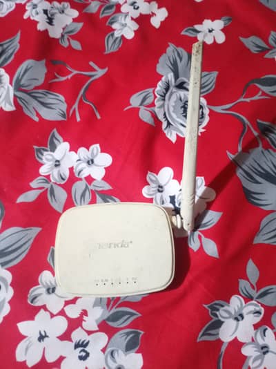 Tenda Router Single Antena