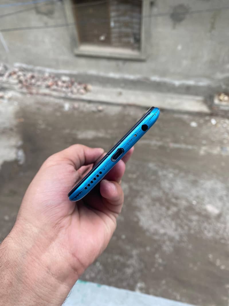 Tecno Spark 4 - Mobile Phones - 1113072594