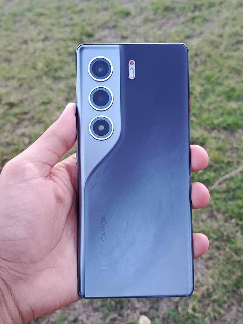 tecno camon 40 pro 5