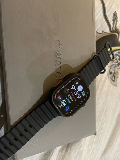 Apple Watch Ultra 2 Black Titanium 100% Battery Health