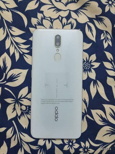 Oppo f11 6/256 for sale.