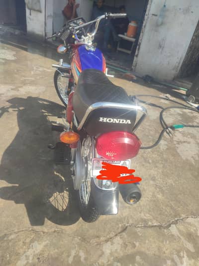 condition 10, 10 new look samat card fill majood hai