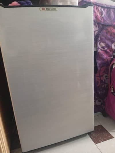 Dawlance fridge 9101 very good condition with Warranty