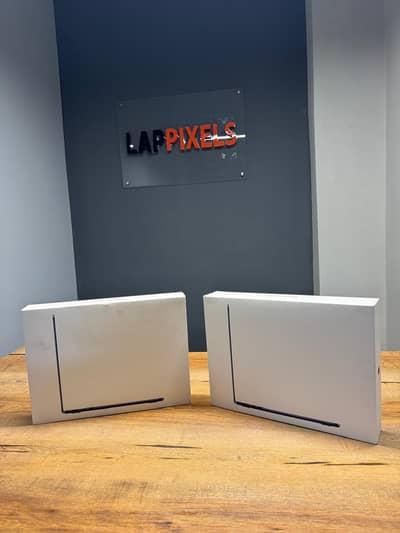 MacBook Air 13 M5 16GB / 512GB Box Pack