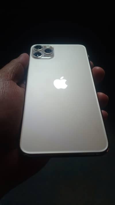 i phone 11 pro max 256 read add mast