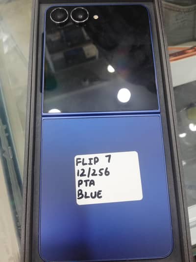 Samsung galaxy Z FLIP 7  pta approved 256gb brand new condition