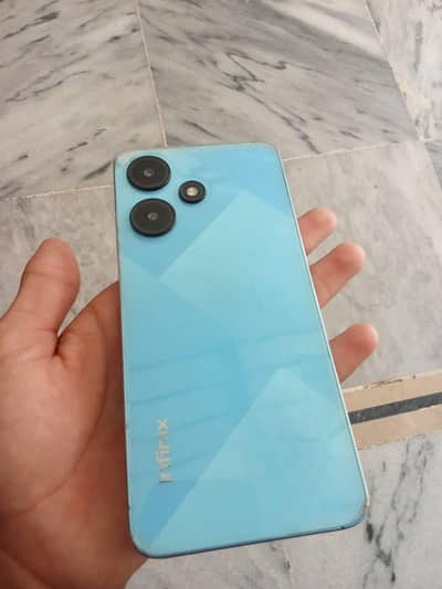 infinix hot 30i 8/128 countion good with box and charging