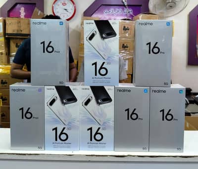 realme 16 series available