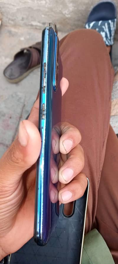 vivo v15 pro rabta number03264070216