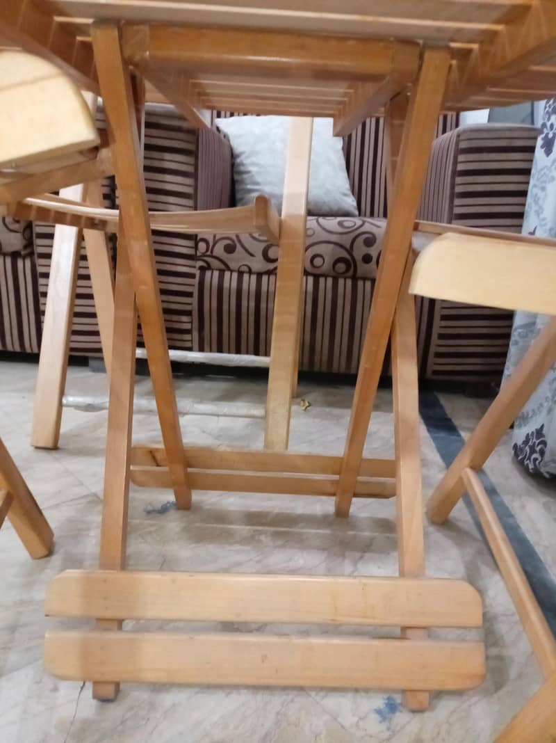 Foldable Dining Table & chairs 2