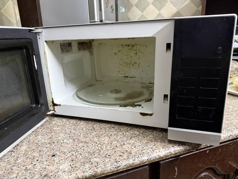 microwave 1