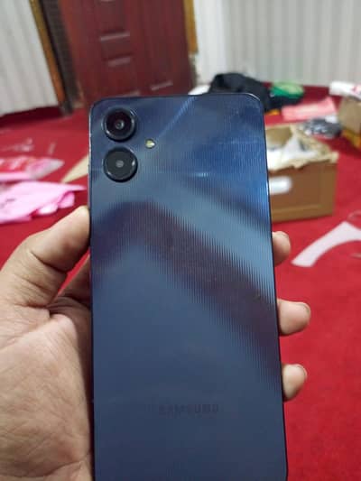 Sumsung A06 4/128 gb