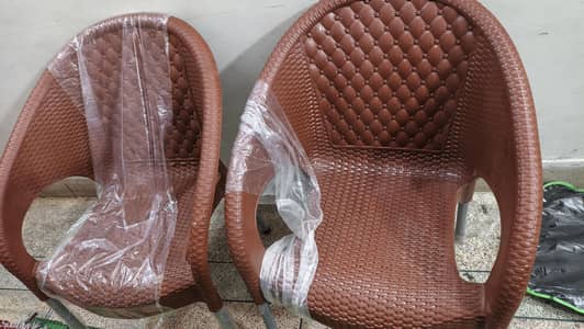 Brand New Chairs & Table For Sale