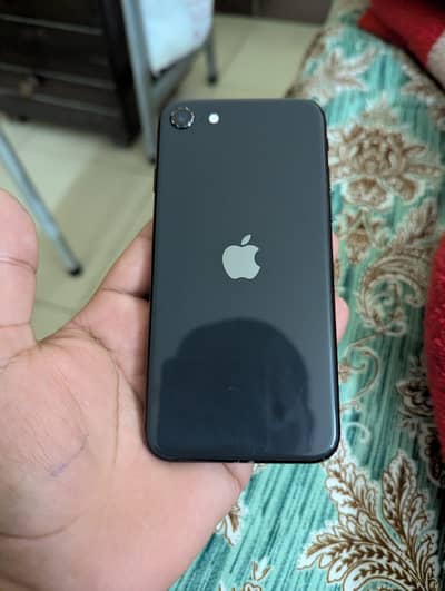 iPhone SE 2 urgent sale