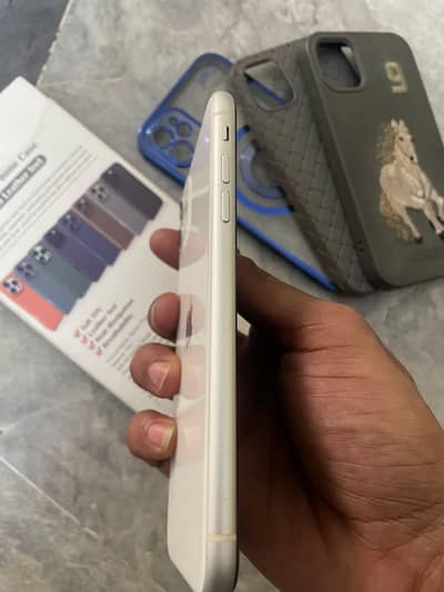 Iphone 11 Non PTA for sale 64gb Exchange possible