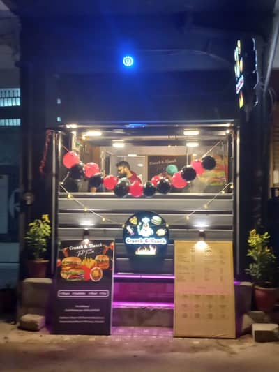 Commercial Mobile Fast Food Cart – Burger & Fried Chicken Stall Setup