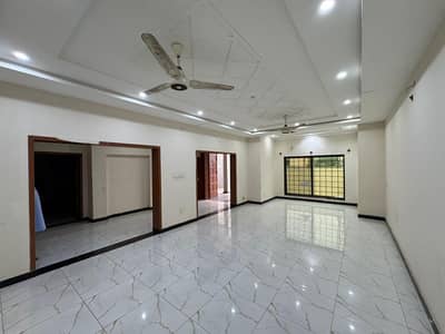 1 Kanal Beautiful House For Sale In National Police Foundation