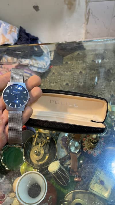 All Imported And Auntiques Items Available