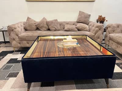 Centre table 3.5/3.5 ft