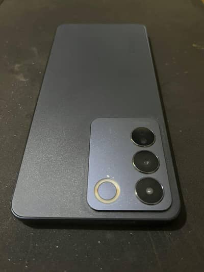 Vivo V27e 8|256 GB for sell