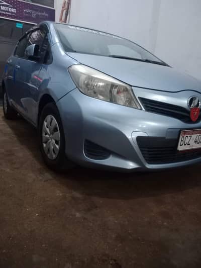 Toyota Vitz 2011 Reg 2015 | Engine Own |seal to seal Excellent
