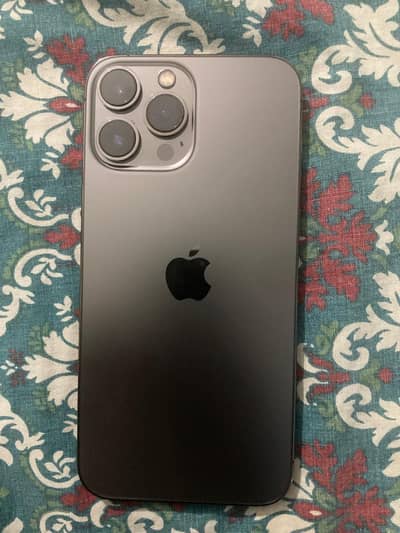 13 pro max 100% health