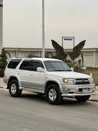 Toyota Surf MOMO limited edition