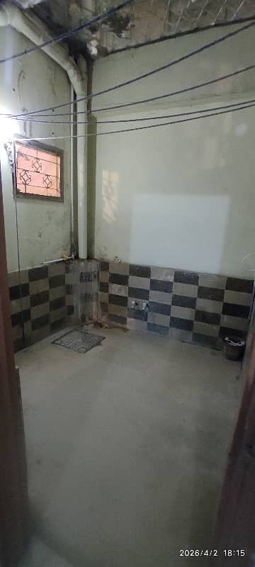 Upper Portion For Rent 4