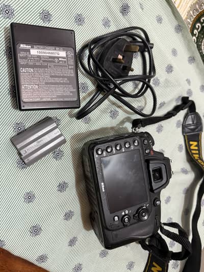 Nikon d610 body 40k shuttercount