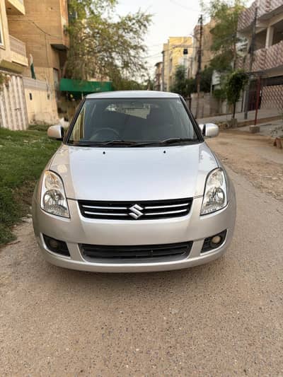 Suzuki Swift Dlx 2012