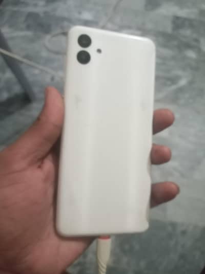 Samsung a04 64 4GB